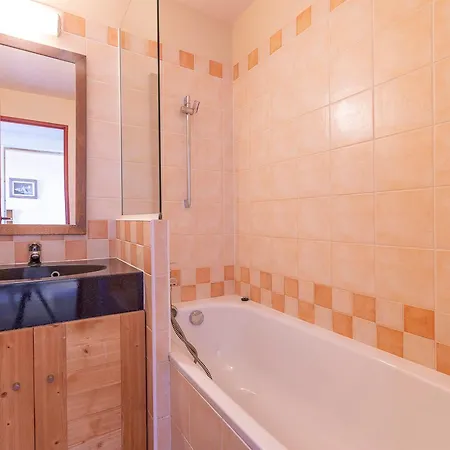 Apartmán 3 Pieces Avec Balcon, Wifi Et Cuisine Equipee - - Fr-1-314-112 *